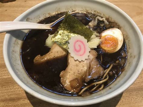 京都五行|真っ黒な焦がしラーメンがハマル！あの一風堂が手掛けるラーメ。